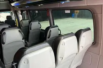 Mercedes-Benz Sprinter, 140 kW, дизель, автомат