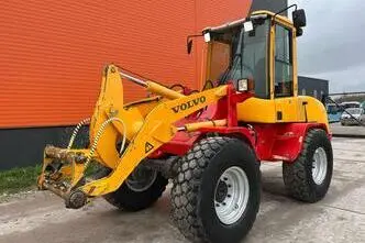 Volvo L 30 B-Z/X 4x4, 52 kW, diisel, automaat