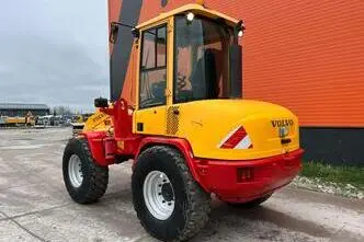 Volvo L 30 B-Z/X 4x4, 52 kW, diisel, automaat