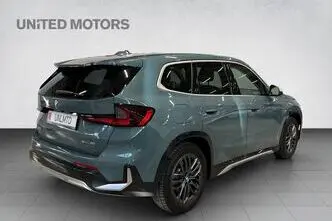 BMW iX1, 225 kW, electric, automatic, four-wheel drive