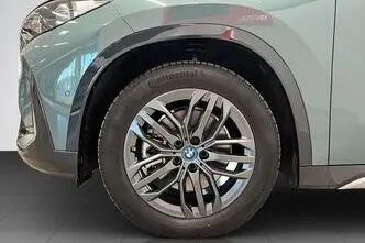 BMW iX1, 225 kW, electric, automatic, four-wheel drive