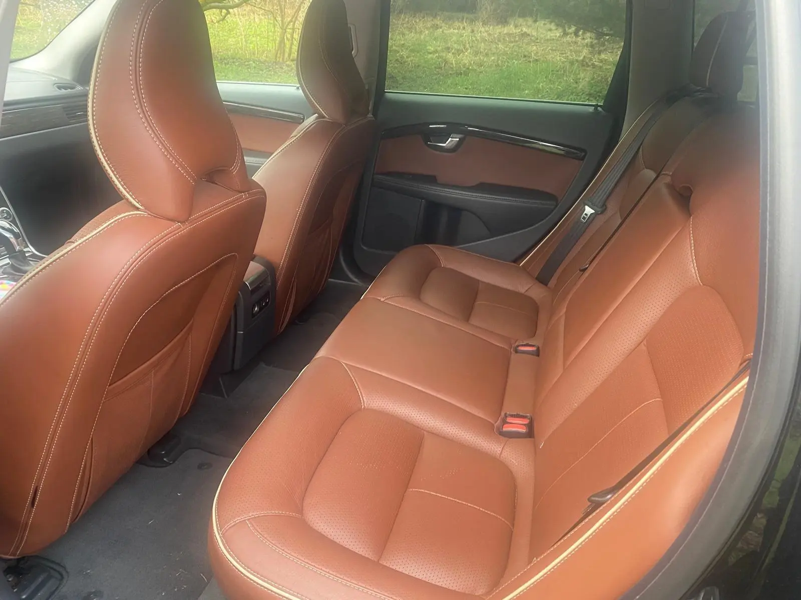 Volvo XC70, 2.4, 169 kW, diesel, automatic, four-wheel drive