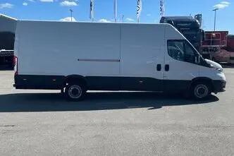 Iveco Daily, 3.0, 129 kW, дизель, механическая, задний привод