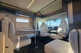 Laika Kosmo, 2.2, 103 kW, diesel, automatic, front-wheel drive