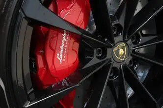 Lamborghini Urus, 4.0, 490 kW, petrol, automatic, four-wheel drive