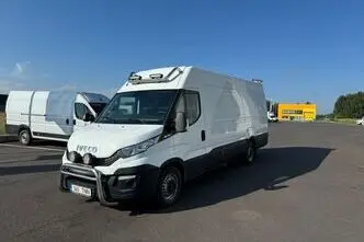 Iveco Daily, 2.3, 107 kW, diisel, manuaal, tagavedu