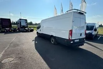 Iveco Daily, 2.3, 107 kW, diisel, manuaal, tagavedu