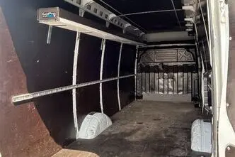 Iveco Daily, 2.3, 107 kW, diisel, manuaal, tagavedu