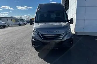 Iveco Daily, 3.0, 129 kW, diisel, automaat, tagavedu