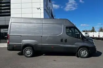 Iveco Daily, 3.0, 129 kW, diisel, automaat, tagavedu