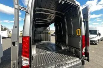 Iveco Daily, 3.0, 129 kW, diisel, automaat, tagavedu