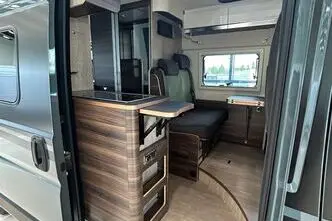 Laika ECOVIP, 2.2, 103 kW, diisel, automaat, esivedu