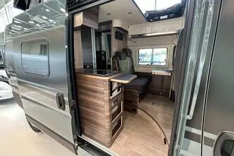 Laika ECOVIP, 2.2, 103 kW, diisel, automaat, esivedu