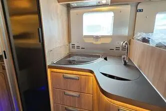 Laika ECOVIP, 2.2, 103 kW, diesel, automatic, front-wheel drive