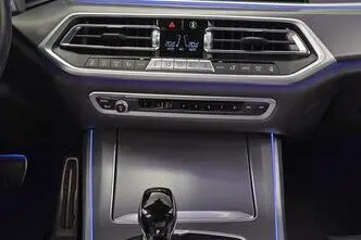 BMW X5, 3.0, 210 kW, гибрид, автомат, полный привод