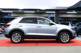 Volkswagen T-Roc, 1.5, 110 kW, bensiin, automaat, esivedu