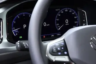 Volkswagen T-Roc, 1.5, 110 kW, bensiin, automaat, esivedu