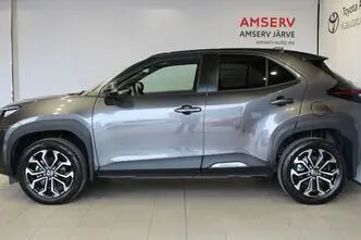 Toyota Yaris Cross, 1.5, 68 kW, hybrid, automatic, front-wheel drive