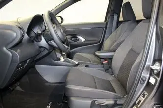 Toyota Yaris Cross, 1.5, 68 kW, hybrid, automatic, front-wheel drive