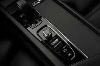 Volvo XC60, 2.0, 223 kW, bensiin, automaat, nelikvedu