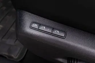Nissan Qashqai, 1.6, 96 kW, bensiin, automaat