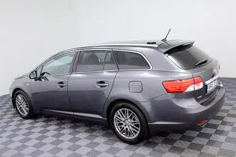 Toyota Avensis, 2.2, 110 kW, дизель, автомат, передний привод