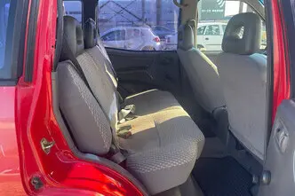 Nissan Terrano, 2.4, 91 kW, bensiin, manuaal, nelikvedu
