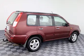 Nissan X-Trail, 2.5, 121 kW, бензин, механическая, полный привод
