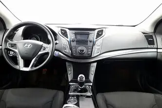 Hyundai i40, 1.7, 100 kW, diesel, manual, front-wheel drive