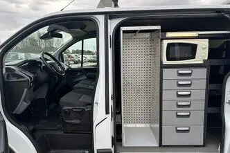 Ford Transit Custom, 2.2, 92 kW, дизель, механическая, передний привод
