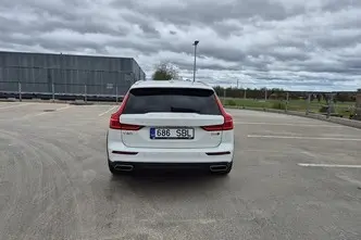 Volvo V60 Cross Country, 2.0, 140 kW, diisel, automaat, nelikvedu