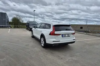 Volvo V60 Cross Country, 2.0, 140 kW, diisel, automaat, nelikvedu