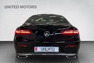 Mercedes-Benz E 300, 2.0, 180 kW, дизель, автомат, задний привод