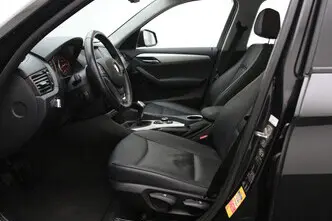 BMW X1, 2.0, 135 kW, bensiin, manuaal, tagavedu
