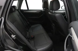 BMW X1, 2.0, 135 kW, bensiin, manuaal, tagavedu