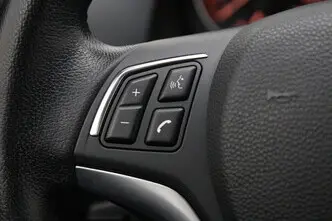 BMW X1, 2.0, 135 kW, bensiin, manuaal, tagavedu