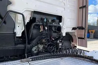 MAN TGX 28.500 6x2, 12.4, 368 kW, diesel, automatic, rear-wheel drive