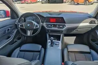 BMW 318, 2.0, 110 kW, гибрид, автомат, задний привод