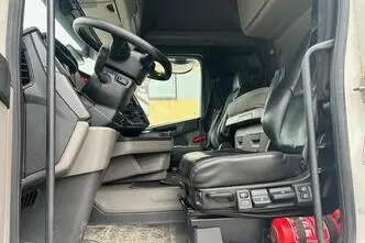 Scania R540 6X2 EURO6 + RETARDER + HYDRAULICS, 397 kW, diesel, automatic