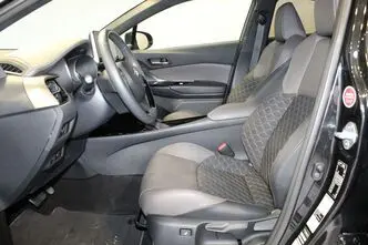 Toyota C-HR, 1.8, 72 kW, hübriid, automaat, esivedu