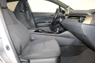 Toyota C-HR, 1.8, 72 kW, hübriid, automaat, esivedu