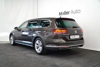 Volkswagen Passat, 2.0, 162 kW, bensiin, automaat, nelikvedu