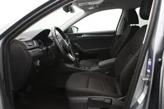 Škoda Superb, 1.4, 92 kW, bensiin, manuaal, esivedu