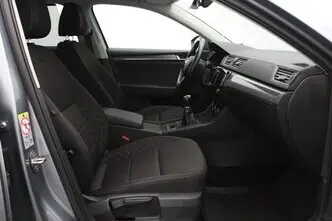 Škoda Superb, 1.4, 92 kW, bensiin, manuaal, esivedu