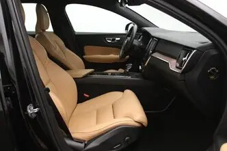 Volvo V60 Cross Country, 2.0, 140 kW, diisel, automaat, nelikvedu