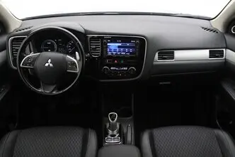 Mitsubishi Outlander, 2.0, 89 kW, pistikhübriid, automaat, nelikvedu