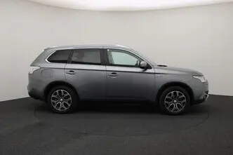 Mitsubishi Outlander, 2.0, 89 kW, pistikhübriid, automaat, nelikvedu