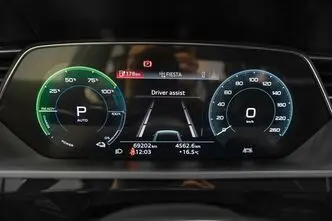 Audi e-tron, 300 kW, electric, automatic, four-wheel drive