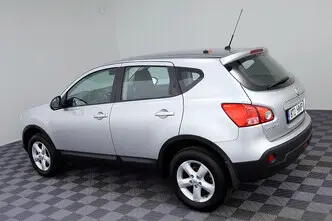 Nissan Qashqai, 2.0, 104 kW, bensiin, manuaal, nelikvedu