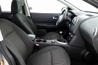 Nissan Qashqai, 2.0, 104 kW, bensiin, manuaal, nelikvedu